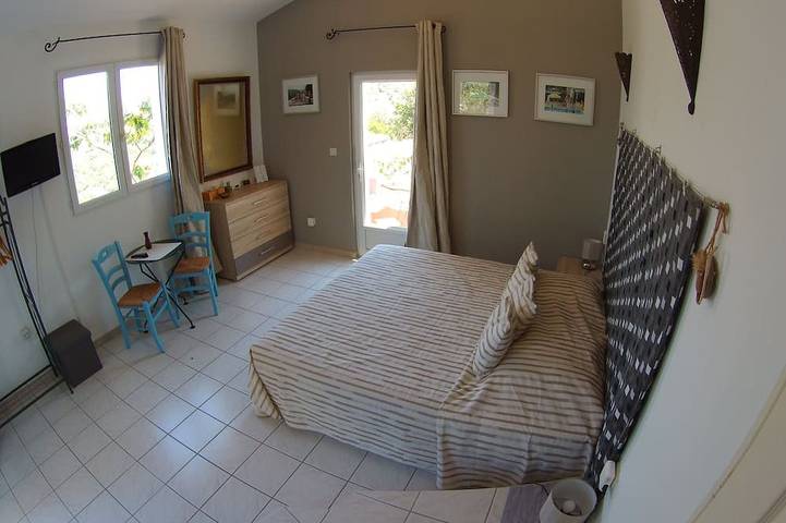 Location de vacances pour 4 personnes, avec jardin dans Office de Tourisme Porto Vecchio Sud Corse - 3