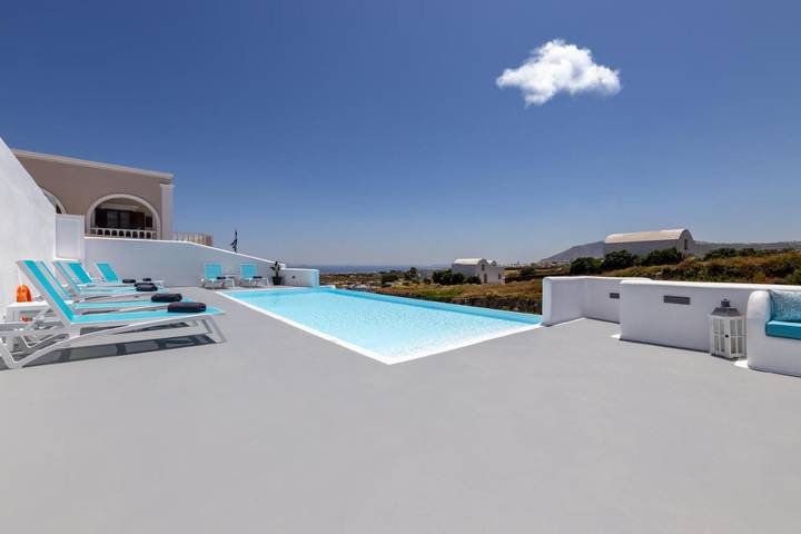 Maison d’hôte pour 2 personnes, avec piscine et terrasse à Santorin - 2