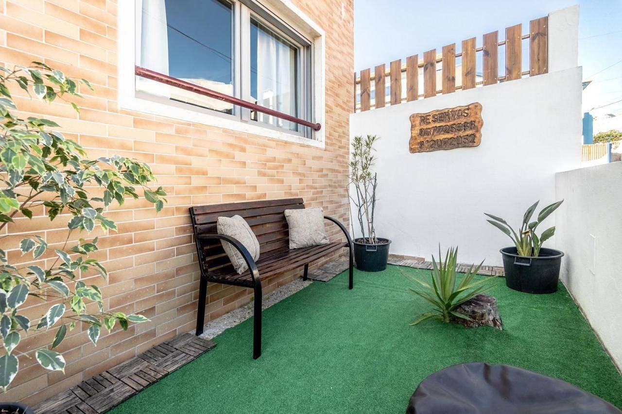 Four-Bedroom House in Praia da Areia Branca, Lourinhã