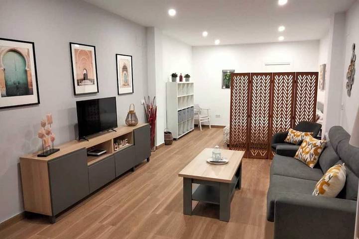 Appartement entier, Apartamento Loft Al Nasir, Cerca del Casco Historico. Muy Amplio y Bonito in Cordoue (Ville), Cordoba