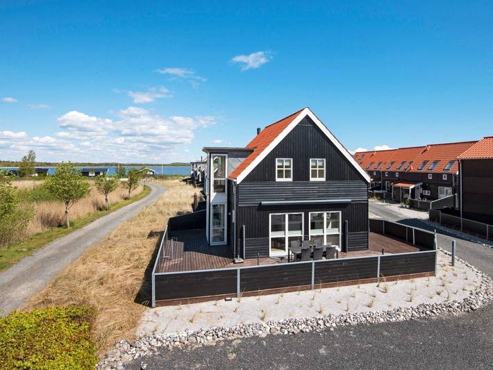Ferienwohnung für 7 Personen, mit Whirlpool und Terrasse sowie Garten in Juelsminde