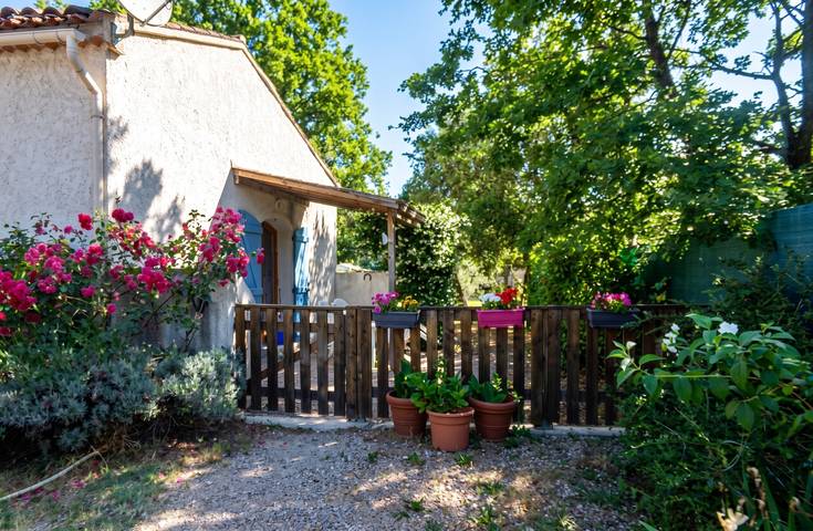 Appartement de vacances pour 3 personnes, avec jardin ainsi que piscine et terrasse, animaux acceptés - 1