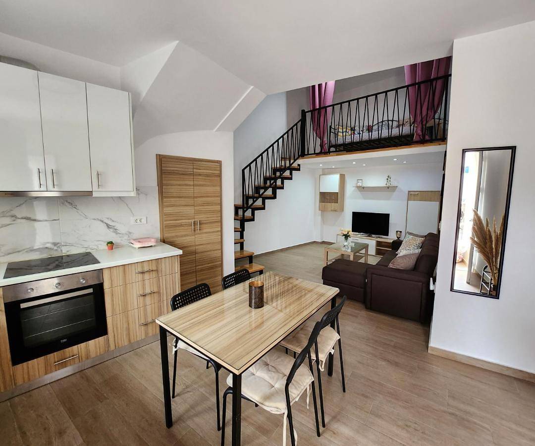 Ganze Wohnung, Loft Apartment in Kos in Kos