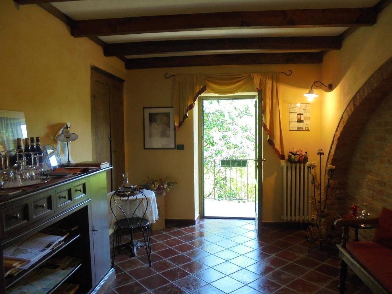 Agriturismo La Terrazza sul Bosco in Barolo, Langhe