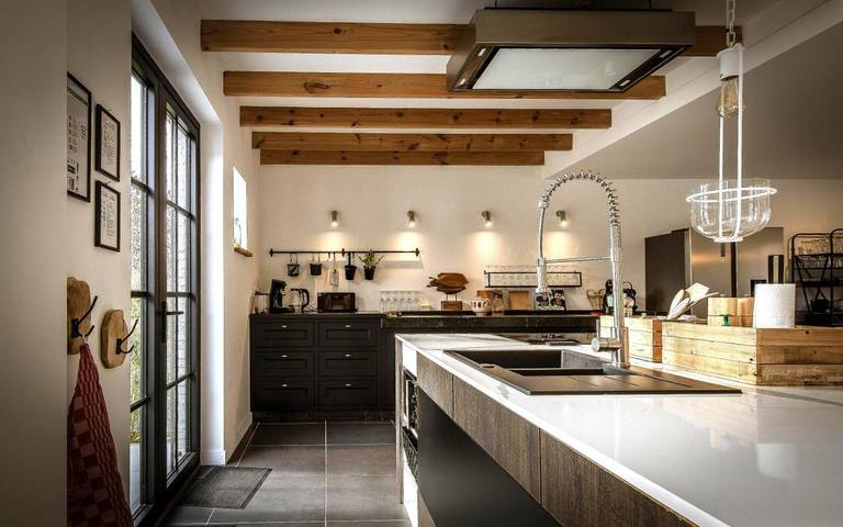 Location de vacances pour 12 personnes, avec jardin et vue, animaux acceptés à Lommel - 3