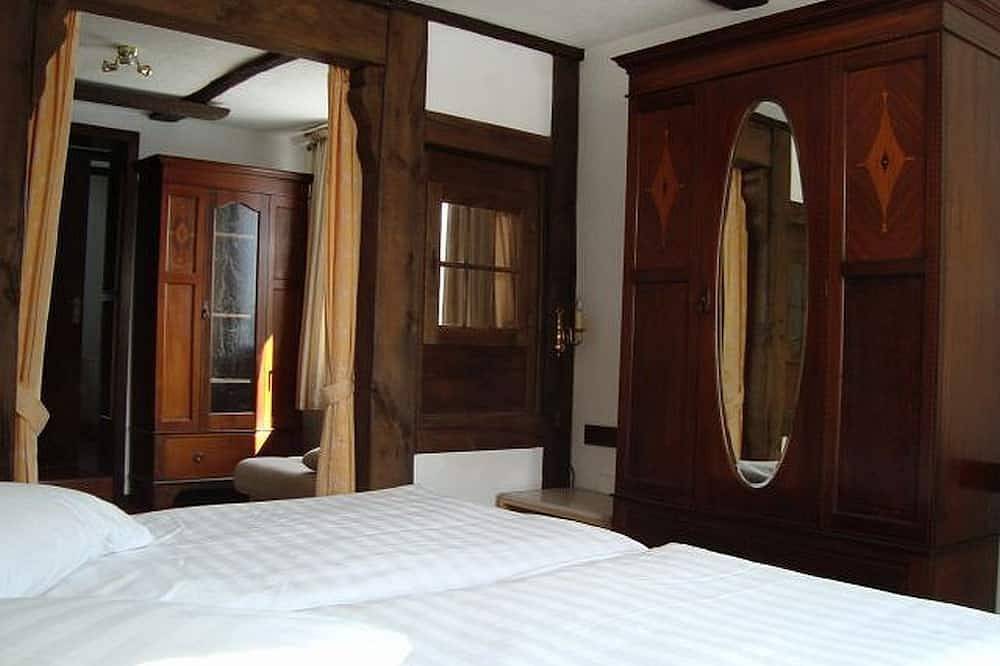 Ganze Wohnung, Behagliche Ferienwohnung in freier Südlage in Winterberg, Hochsauerlandkreis