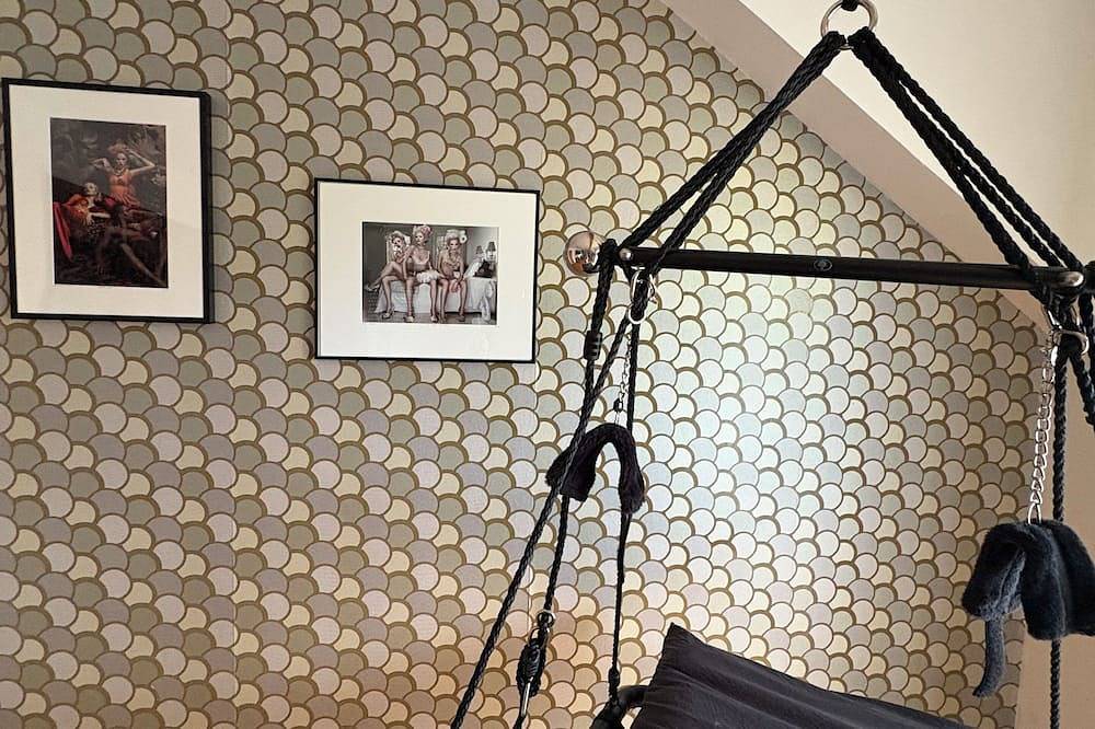 Apartamento entero, Love Appart à Thème between Aix les Bains and Chambéry in Sonnaz, Chambéry region