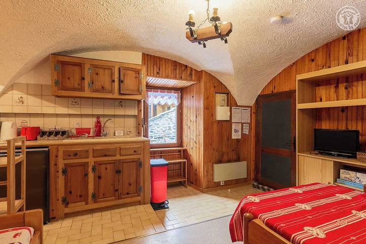 Location de vacances pour 3 personnes, avec Terrasse et Jardin à Bramans - 4