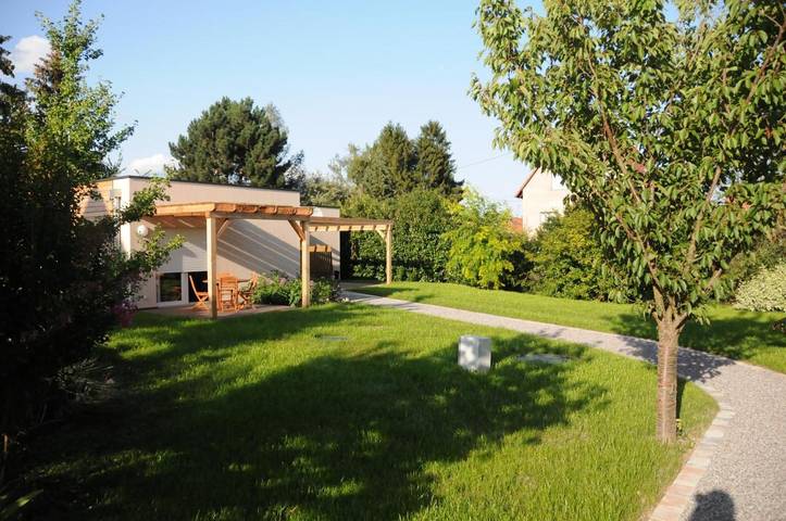Appartement de vacances pour 4 personnes, avec vue et jardin