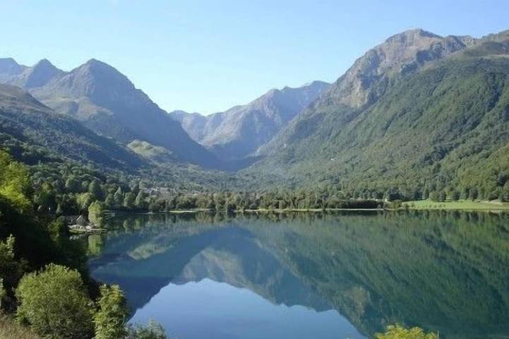 Location de vacances pour 6 personnes, avec Balcon et Jacuzzi à Loudenvielle