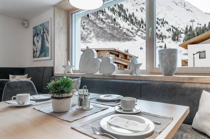 Dreibettzimmer mit Balkon in Obergurgl, Sölden (Österreich)