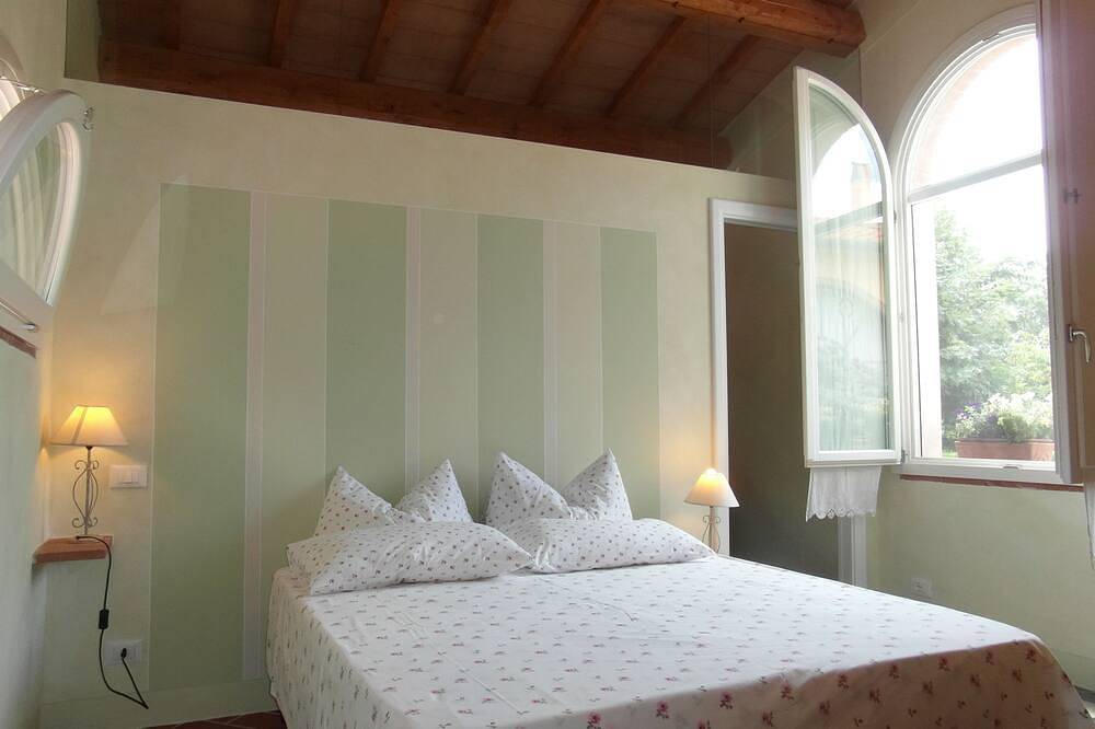 Ferienhaus zwischen Pisa und Lucca 4 Betten Garten Parkplatz Wi-Fi in Pisa, Italienische Riviera