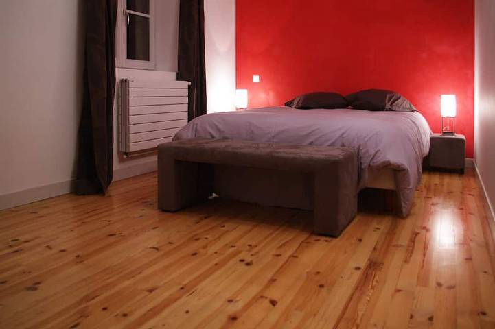 Location de vacances pour 10 personnes, avec jardin et terrasse à Quincié-en-Beaujolais - 2