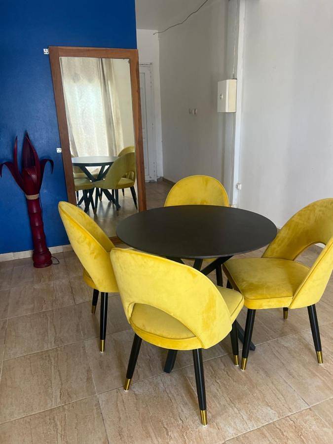 Gîte pour 4 personnes, avec balcon à Mamoudzou - 2