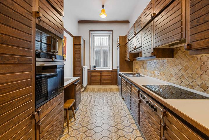 Apartamento entero, Stylish 3Br Apt. | Central | Kitchen | Balcony in Viena, Donau Niederösterreich