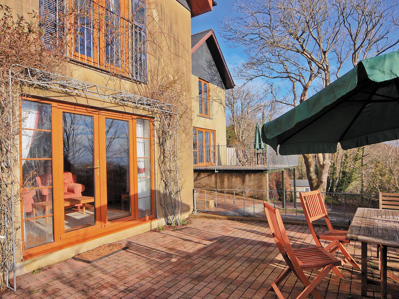 Log Cabin for 4 People in Carmarthenshire, South-Wales