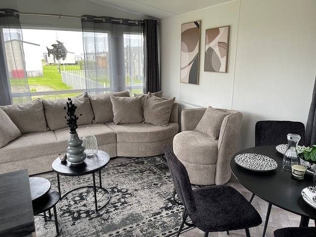 Nr. 90 Neues, ruhiges Ferienhaus  direkt am Wattenmeer, hundefreundlich, komplett eingezäunt in Wieringen, Ijsselmeer