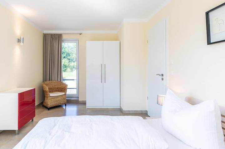 Ferienhaus für 6 Personen, mit Whirlpool und Terrasse sowie Garten in Wohlenberg - 3