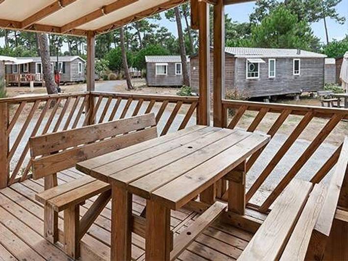 Camping für 6 Personen, mit Kinderpool und Pool in Alpes-de-Haute-Provence - 3