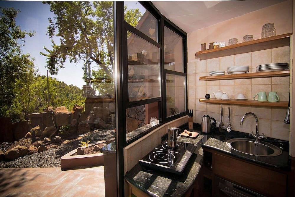 Ferienhaus El Sitio mit Pool- Alleinlage über den Wolken, Meerblick, Sauna,Kamin in Garafía, La Palma Nord