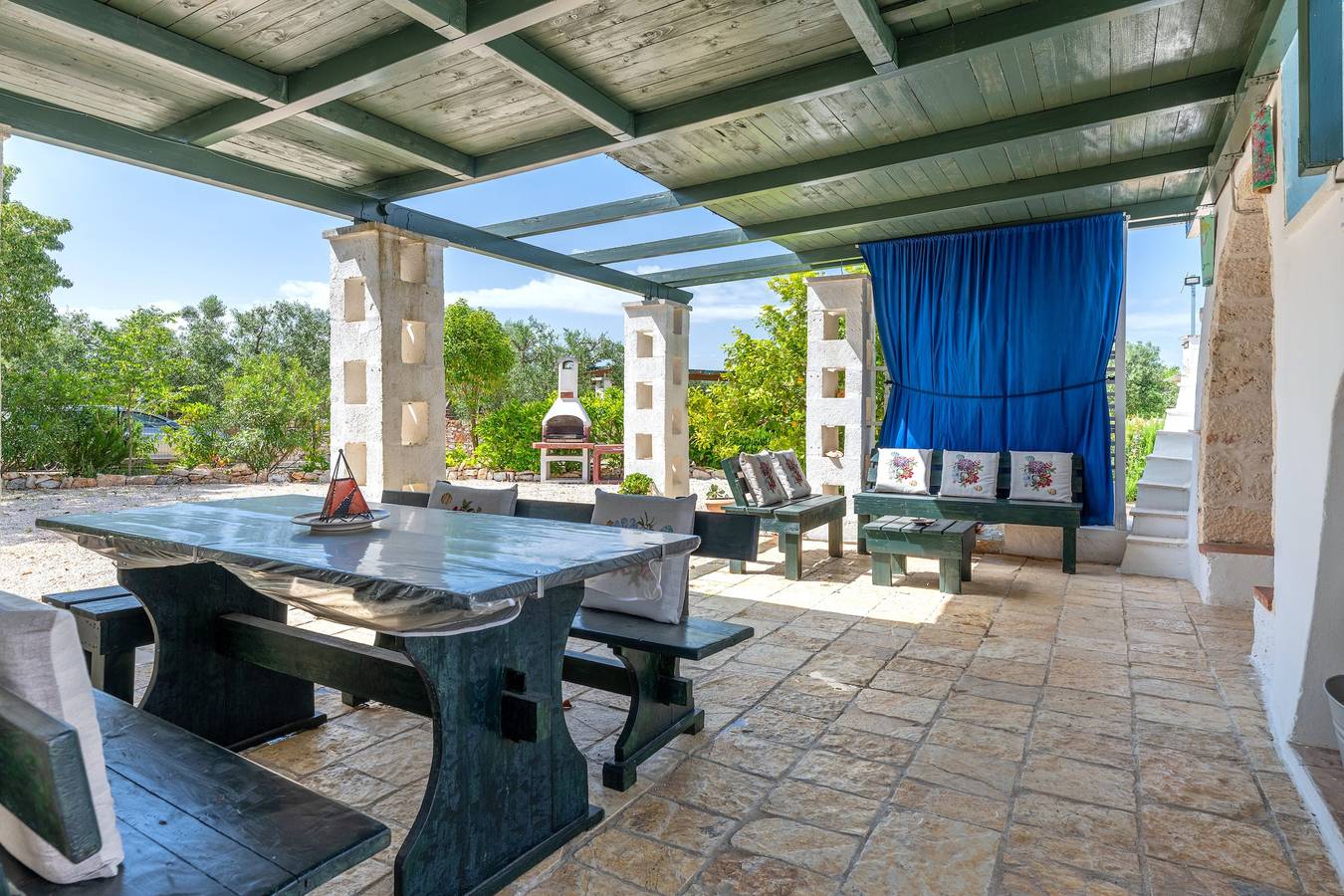Trullo 'Antico Pasquale Con Piscina' mit privatem Pool, privater Terrasse und Wi-Fi in Ostuni, Salento