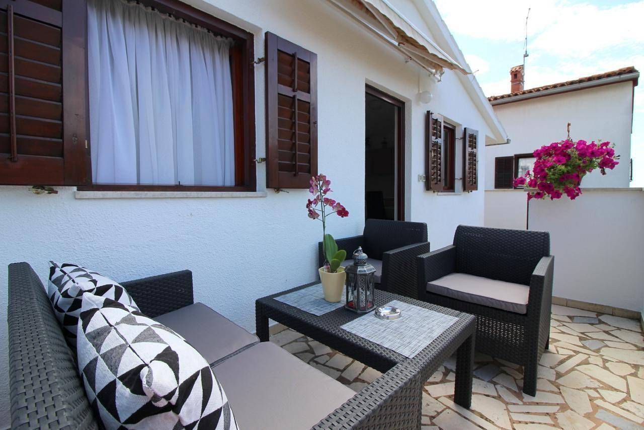 Ganze Ferienwohnung, Ferienwohnung Rozi für 2 Personen in Strandnähe in Poreč, Porec und Umgebung