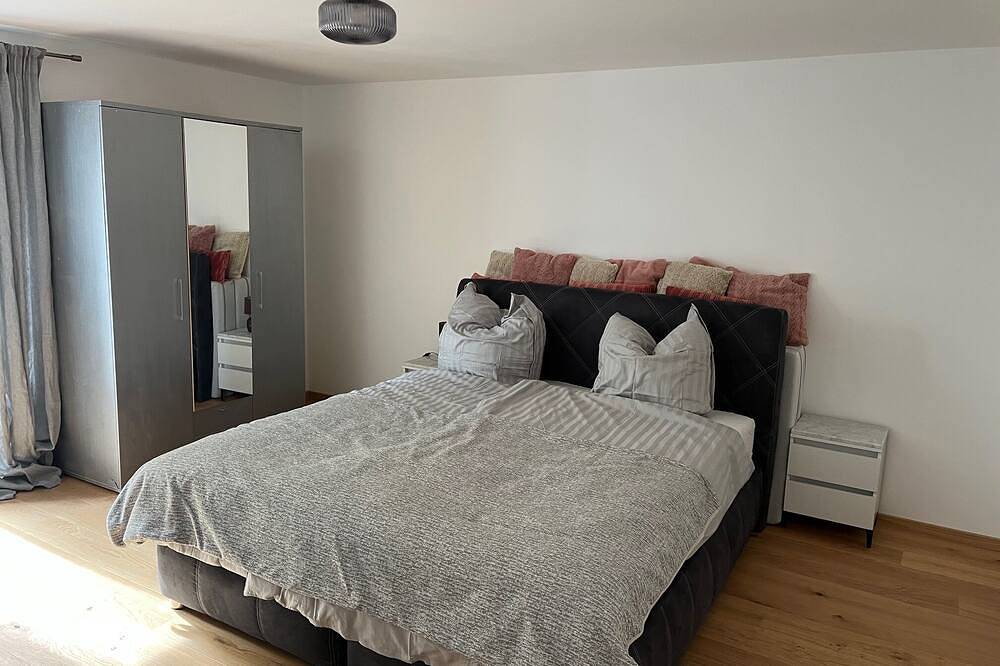 Ganze Wohnung, Ferienwohnung Landhausidylle am Wasserfall, 70qm für max. 4 Pers. in Flintsbach am Inn, Bayerische Alpen