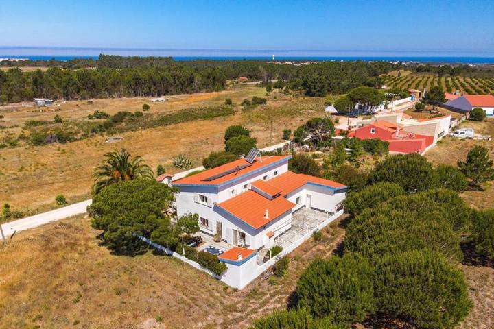 Maison d’hôte pour 2 personnes, avec Terrasse et Jardin à Aljezur