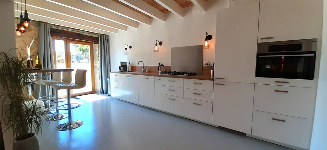 Gîte pour 6 personnes, avec piscine à Azerat - 4