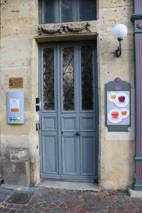 Appartement entier, One-Bedroom Apartment in Chinon, Vallée de la Loire