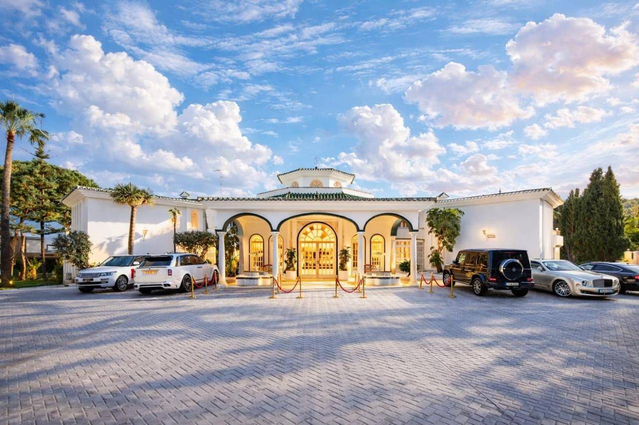 Palacio Suites Marbella in Marbella West, Marbella