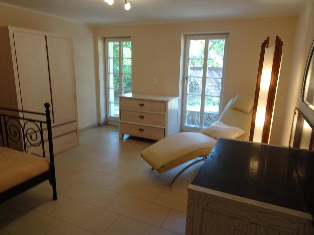 Ganze Wohnung, Two-Bedroom Apartment in Loschwitz, Dresden