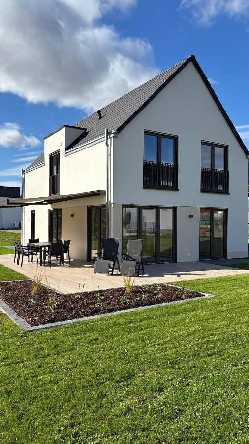 Ferienhaus für 6 Personen, mit Ausblick und Garten in Ellenz-Poltersdorf - 2