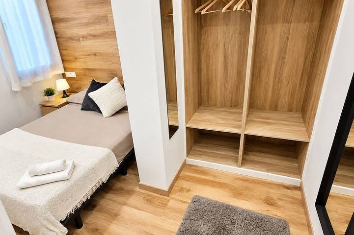 Entire apartment, Premium apartment very close to Barcelona in Badalona, Barcelonès