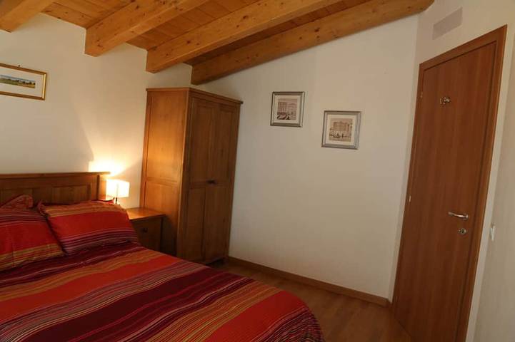 Ganze Wohnung, Penthouse-Wohnung am Comer See mit herrlichen See und die Berge in Dorio, Gemeinde Dorio