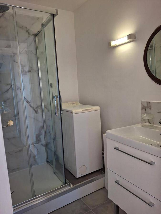 Gîte pour 4 personnes, avec balcon dans Gare De Massy - Palaiseau - 3