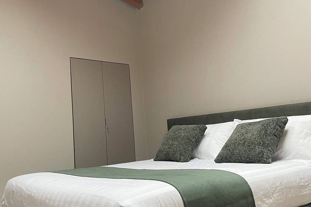 Ganze Wohnung, Apartment in typical Franciacorta farmhouse in the heart of Franciacorta in Colombaro (Corte Franca), Corte Franca