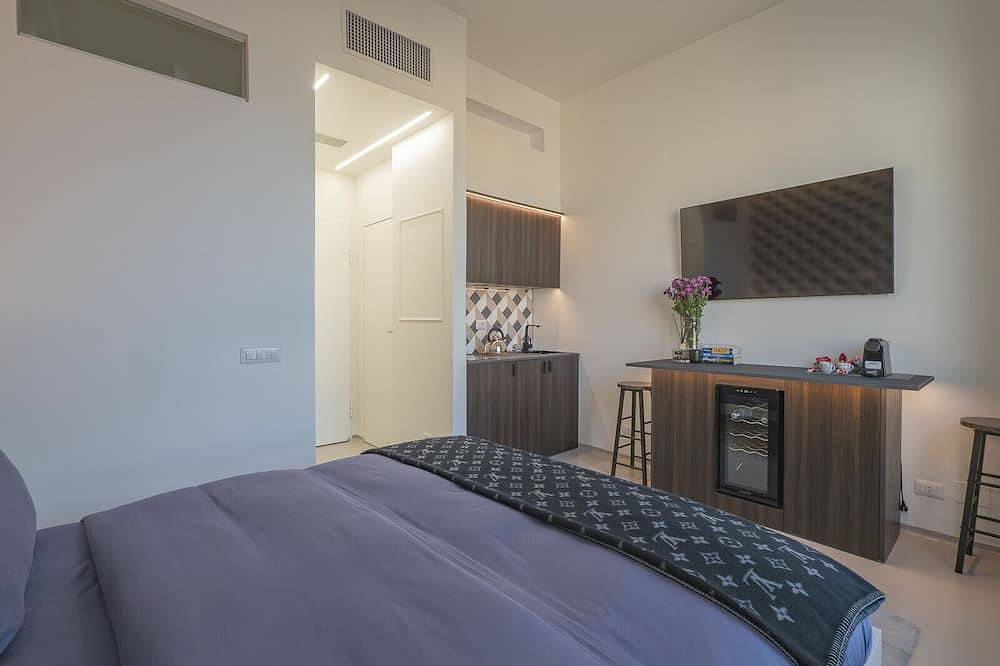 Entire apartment, Corso Garibaldi - Modern & Trendy studio in Brera in Milan, Milan Province