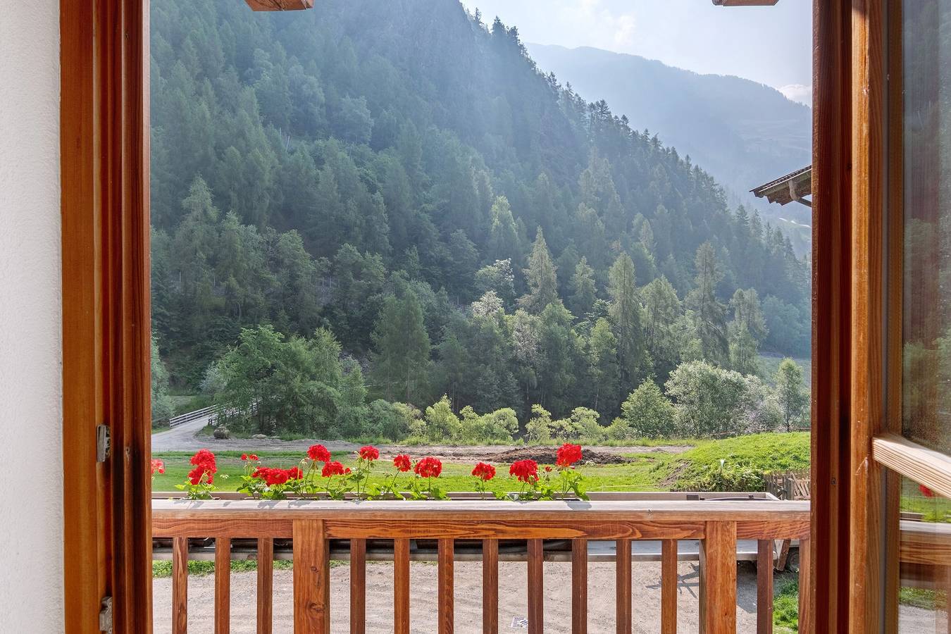 Ganze Wohnung, Ferienwohnung 'Ausser Brugghof Heidi' mit Bergblick, Gemeinschaftsgarten und Wlan in Katharinaberg, Schnals