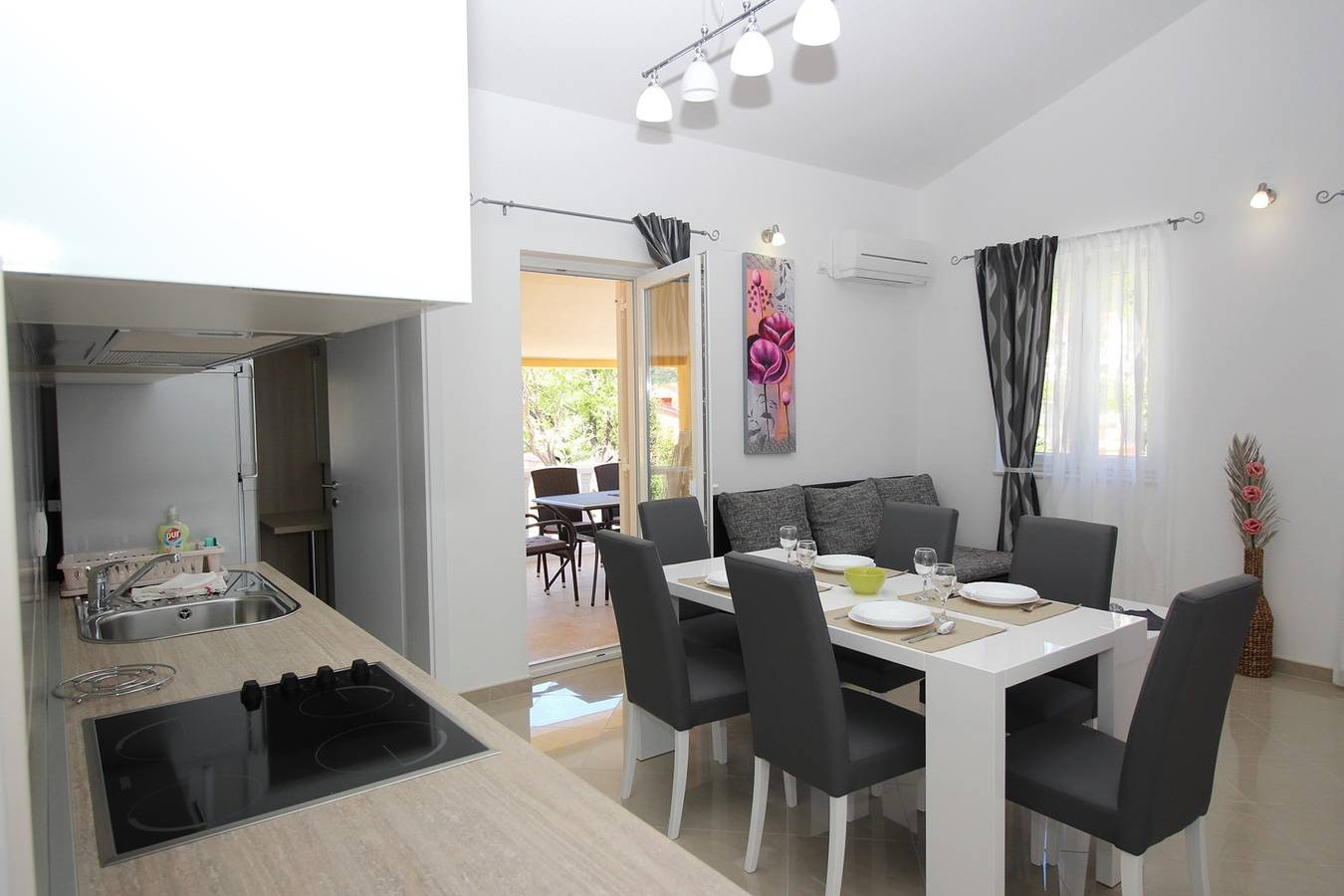 Ganze Wohnung, Apartment Gorica 1 Nr. 8 – mit Pool, 200 m vom Strand entfernt in Baska, Krk