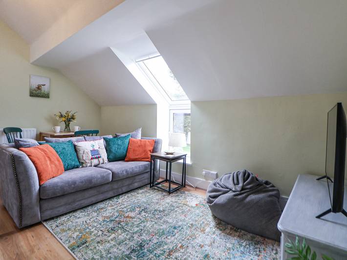 Cuddfan at Swallow Cottage in Denbighshire