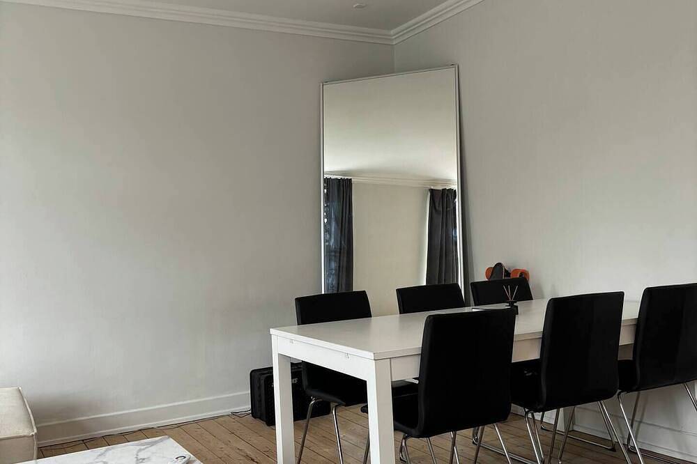 Ganze Wohnung, Central Apartment in Aalborg C in Aalborg, Limfjord in Nordjütland