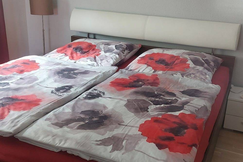 Ganze Wohnung, Traum's 3-Zimmer-Ferienwohnung im Herzen des Drei-Länder-Ecks in Heitersheim, Südschwarzwald