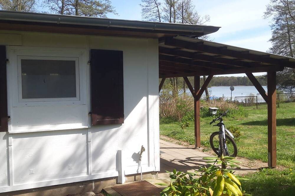 Ganze Wohnung, Ferienbungalow 25 - Ferienpark Seenland Betriebsgesellschaft in Lychensee, Lychen