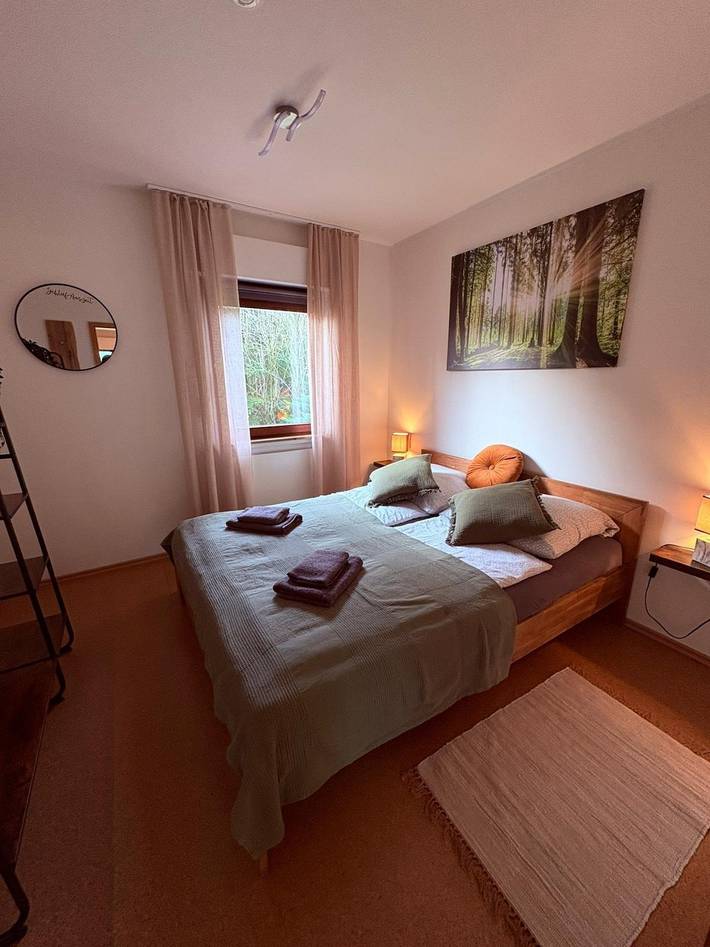 Ferienhaus für 6 Personen, mit Ausblick und Garten in Hellenthal