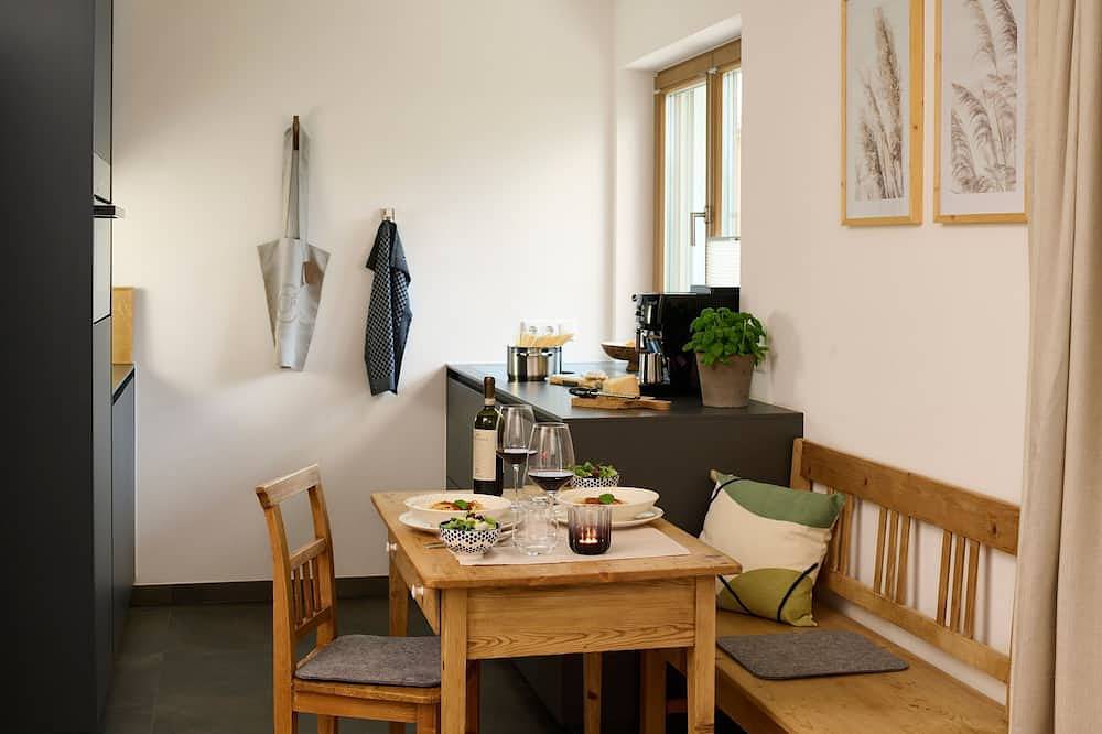 Entire apartment, Ferienappartment Lederhosn - Alpenseensucht Natur-ferienappartements in Bad Wiessee, Bavarian Alps