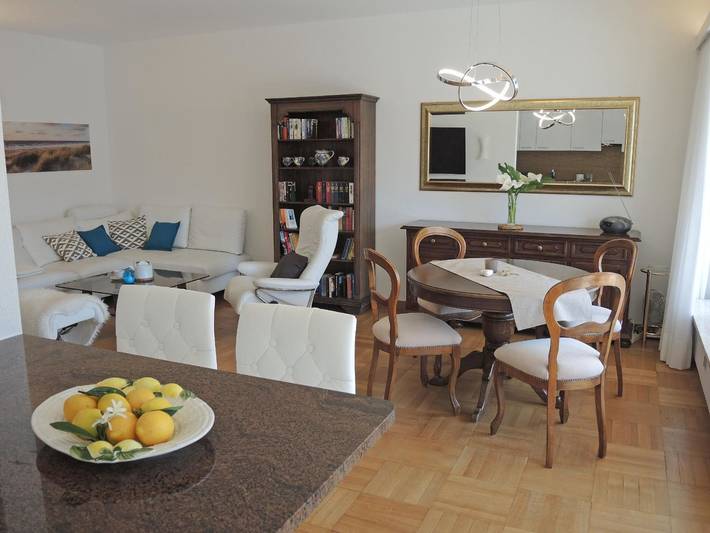 Appartement entier, Appartement de vacances pour 4 personnes avec balcon in Ascona, Alpes tessinoises