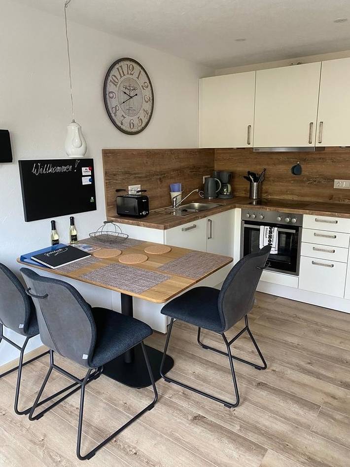 Ganze Ferienwohnung, Flip-Flop Ferienwohnung Steg Büsum, Exklusiv, Infrarotkabine in Hafen Büsum, Büsum