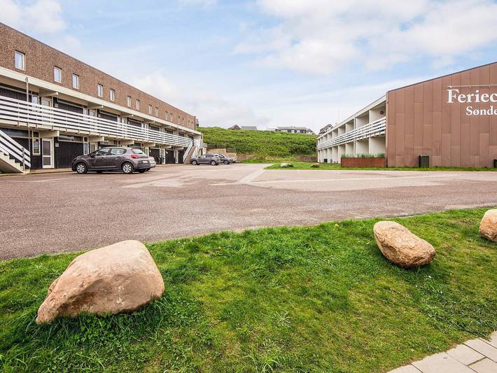 Ferieudlejning for 4 personer, med balkon/terrasse, husdyr tilladt i Søndervig