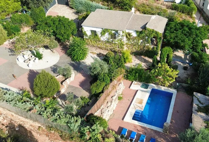 Casa de vacaciones para 8 personas, con piscina y vistas al lago además de vistas y jardín, Se admiten mascotas - 1